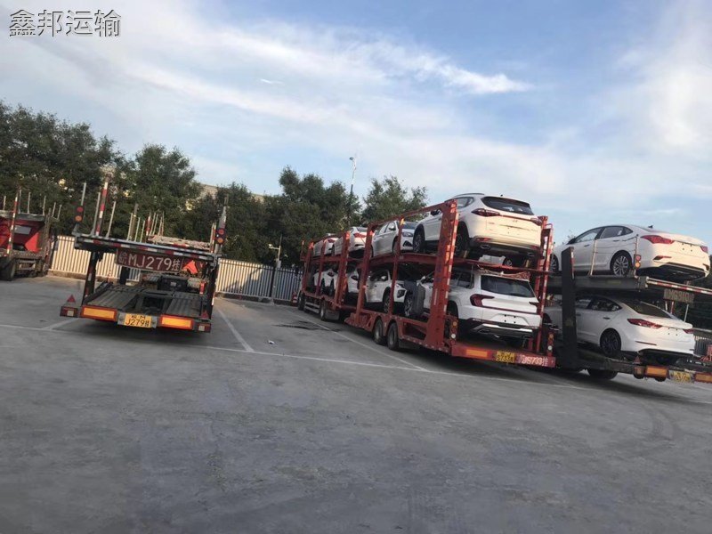 - 西安到奎屯轎車托運價格解析：透明計費與專業(yè)服務是關(guān)鍵